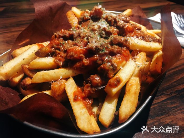 圣徒精酿美式餐厅(滨江古街店)肉酱薯条图片