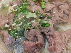 -冯烫烫跷脚牛肉·川菜小馆(武胜西街店)