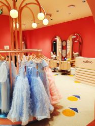 -奈尔宝家庭中心·亲子餐厅(北京东坝万达店)