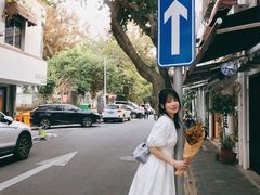 -溪岸路花鸟市场
