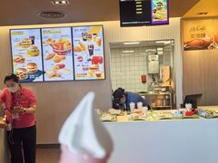 -麦当劳(欢乐谷店)
