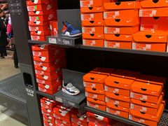 -NIKE上海青浦优选体验店