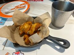 -必胜客(周浦万达店)