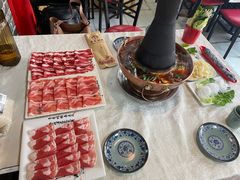 -羊家胡同·龙虾烧烤火锅(龙汇路店)