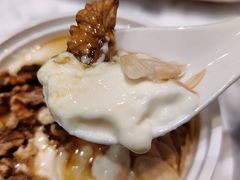 琥珀杏仁双皮奶-满记甜品(湖滨店)