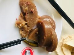 -闫家驴肉老店(华电一校店)