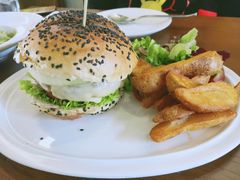 -UPPER KITCHEN(延安路店)