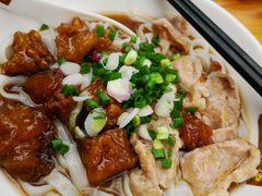 牛筋腩拼第一刀捞河粉-荔林食店(西华路店)