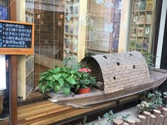 -猫的天空之城概念书店(杭州南宋御街店)