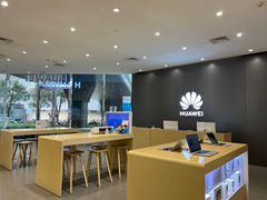 -华为授权体验店(中山公园来福士)