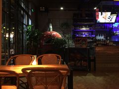 山色西餐厅-山色·柴火烤披萨·西餐·原切牛扒