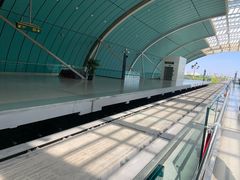 -龙阳路磁悬浮列车总站-停车场