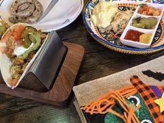 -Famous肥猫墨西哥音乐餐吧(五棵松华熙LIVE店)