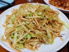 大白菜炒面-红灯笼龙凤饭店(宁波老字号店)