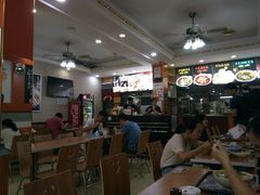 大堂-五谷渔粉(小谷围街道穗石村店)