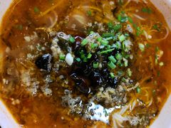 臊子米粉-浮何烤铺(桐梓林店)