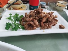 -鑫悦楼煎蟹·16年海鲜大排档