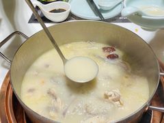 -洪氏嗨捞·猪肚鸡火锅(阳光天地店)