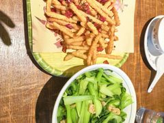 -鱼头泡饭·湖北菜·非物质文化遗产(岳家嘴总店)