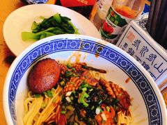 -沪西老弄堂面馆(定西路店)