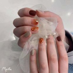 -苏彩·皮肤管理美甲美睫