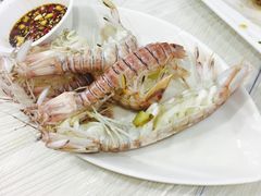 -覃记海鲜美食餐厅