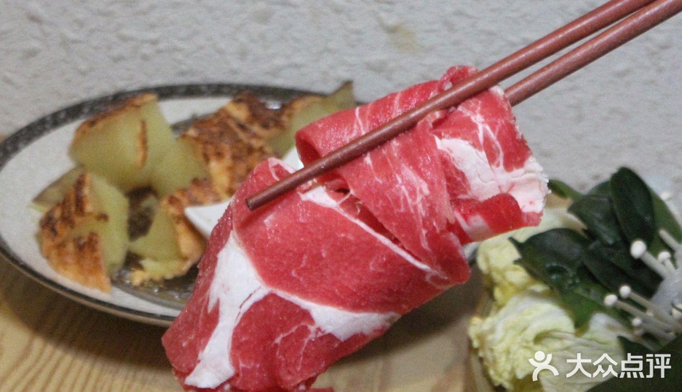 成都美食｜寒冷冬日怎么也少不了一次寿喜锅呀[礼花]
