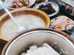 -富正毅三下锅·湘西韵味(天门山索道店)