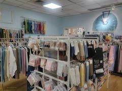 -上海路易十四芭蕾良品舞蹈用品店(美丽华商务中心店)