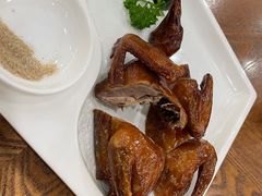 脆皮烧乳鸽-富豪酒家(正大广场店)