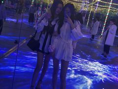 -七彩云南欢乐世界