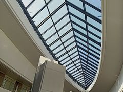 -上海滴水湖皇冠假日酒店