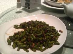 -八府香鸭·啫啫煲(华山路店)