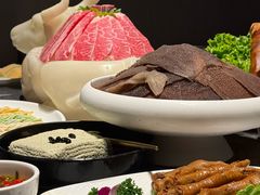 -德天肥牛海鲜火锅(城西银泰店)