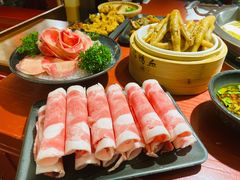 -谭鸭血老火锅(龙湖宝山天街店)