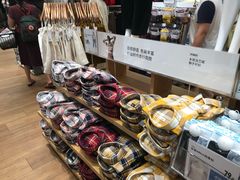 -优衣库(天津天河城店)
