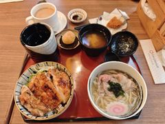 -家贺屋刺身寿司专门店