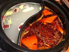-牛小嫩串串火锅(老国贸总店)