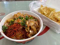 -鸿通城购物中心