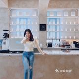 广州探店 | 治愈奶油系天花板. 席拉集合空间咖啡☕️