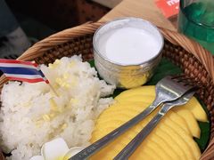 -迷你椰·泰式大排档(共康店)
