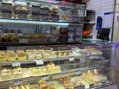 -白玉兰食品甜凤店(合生汇店)