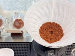 -逗号咖啡(信义荔山公馆店)