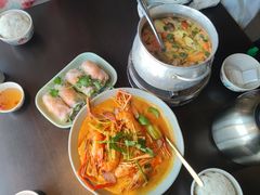 -大头虾越式风味餐厅(光明广场店)