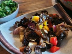 -毛辣果·贵州红酸汤牛肉火锅(西单店)