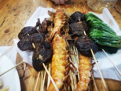 -蚝哥花姐湛江烤生蚝(美丽湾市场店)