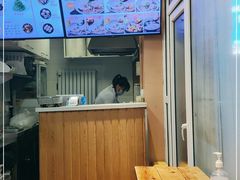 -手劲鱼丸馄饨铺(哈一百店)