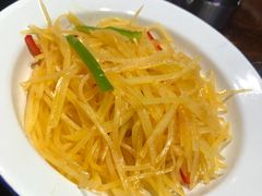 -马路牙子地桌烤肉(工体店)