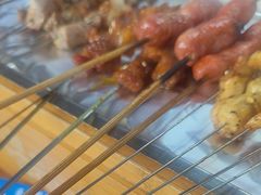 -喝丢一只鞋海鲜烧烤·海肠捞饭(文体街店)