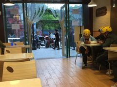 -享哆味·汉堡炸鸡(九龙坡黄桷坪店)